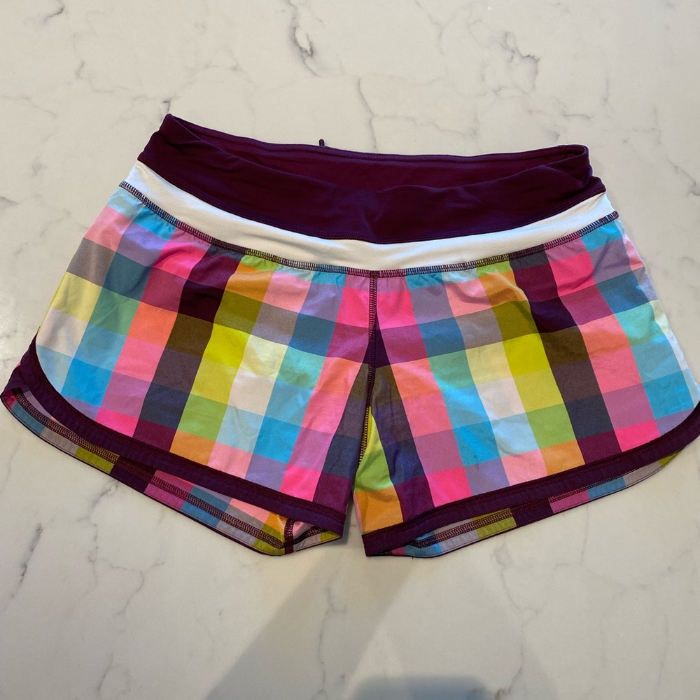 Lululemon Shorts size 6